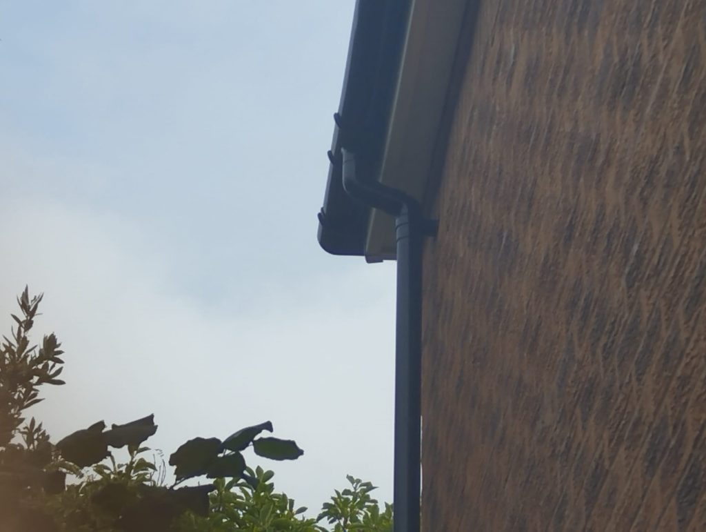 Gutter Cleaning Bristol with a telescopic gutter cleaner
